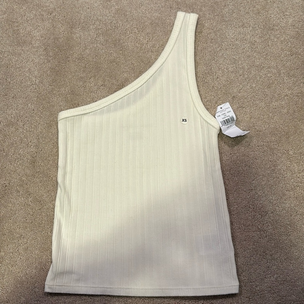 BWT women’s American Eagle XS one strapped tank